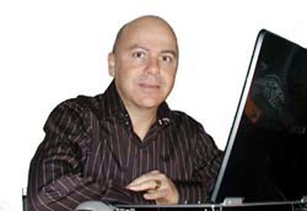 Danilo Barbero working on project management